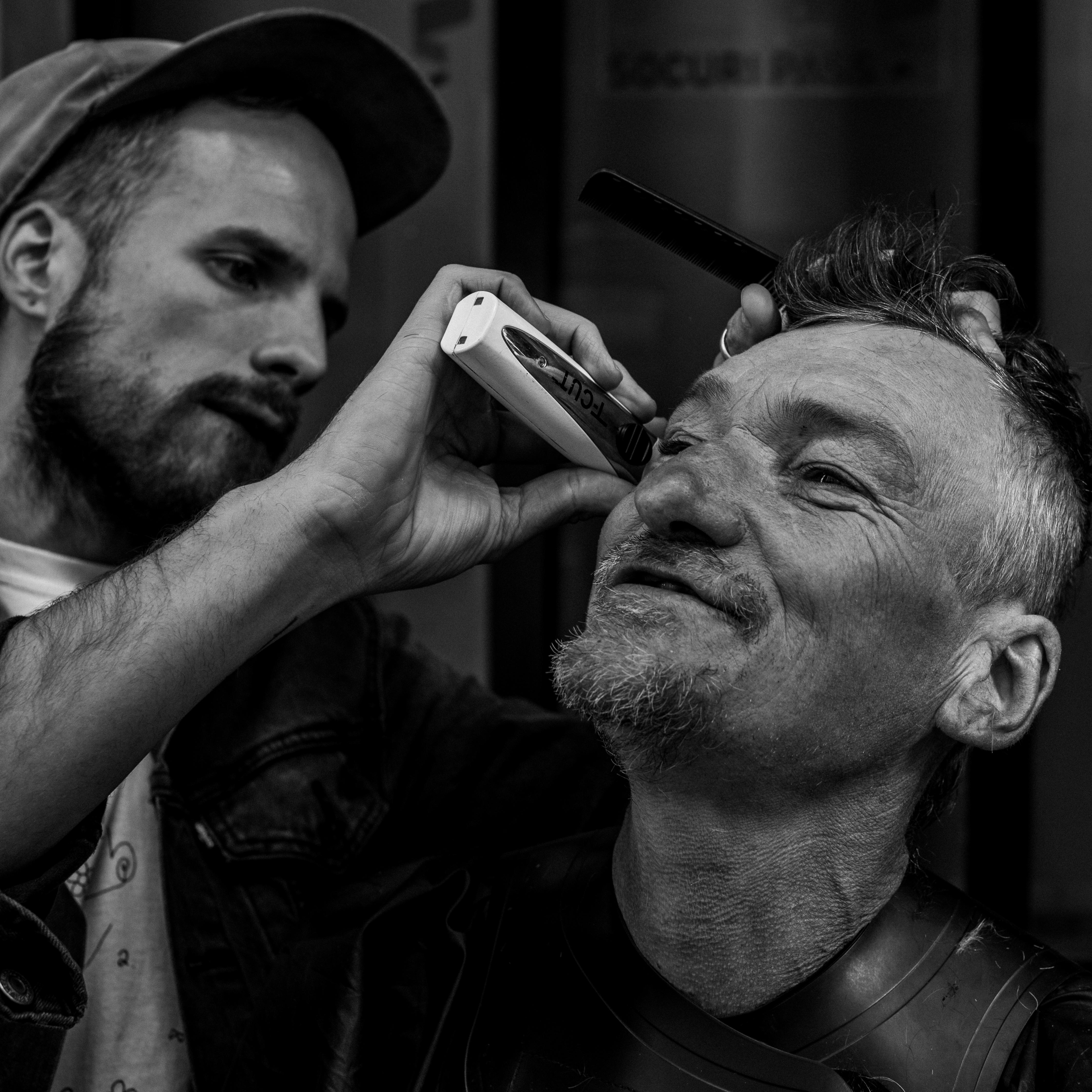 movember-story-gillette-ambassador-and-hairdresser-to-the-homeless